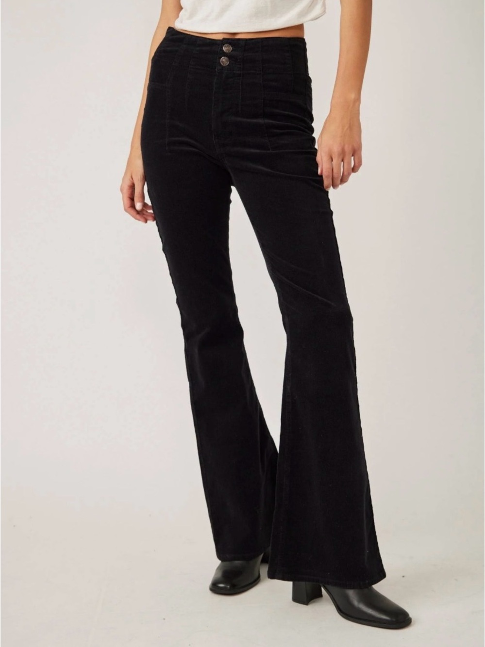 Free People We The Free Jayde Cord Flare Jeans in Black NWT Size 32